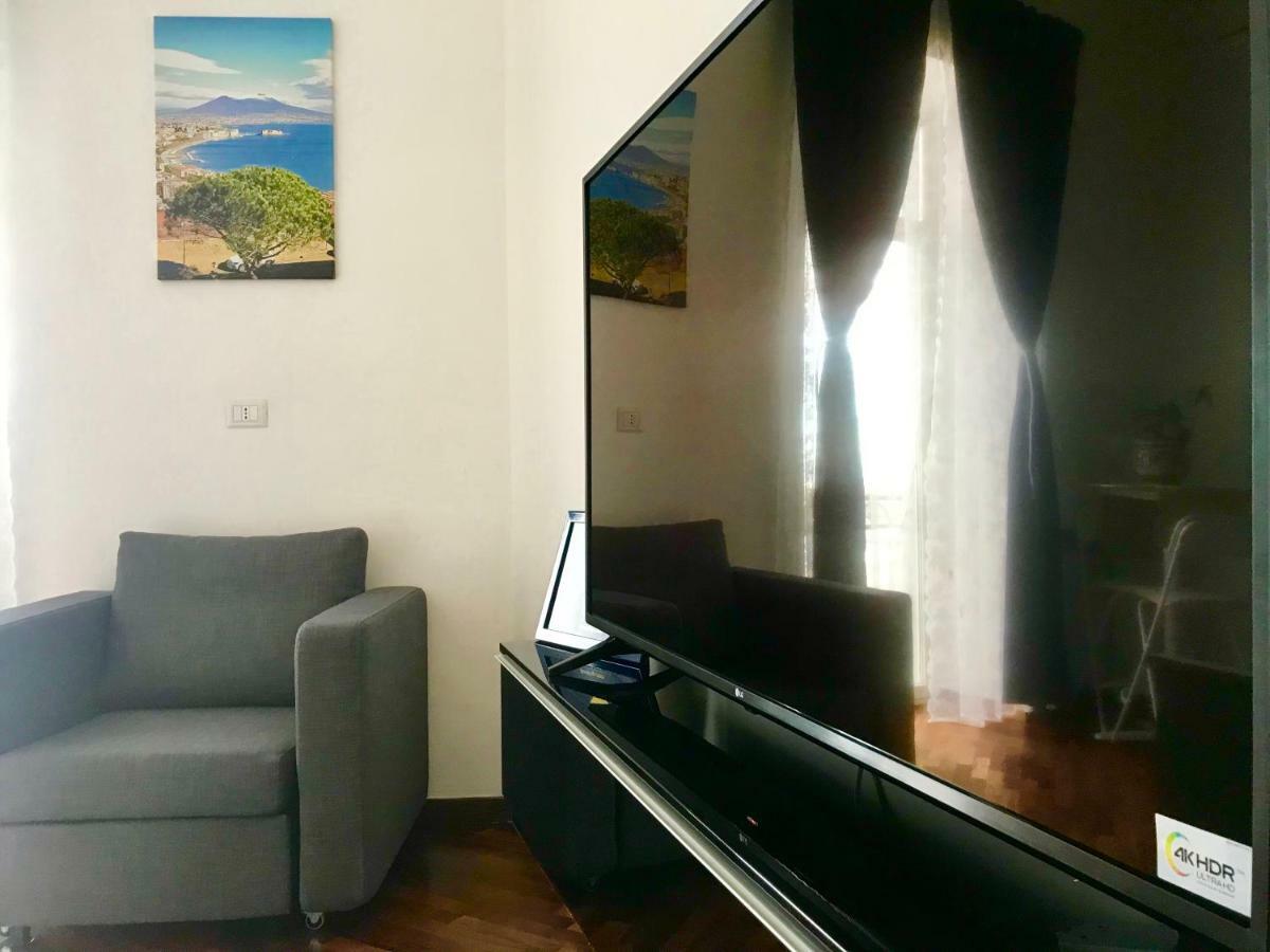 Casa Annamaria Hotel Наполи Екстериор снимка