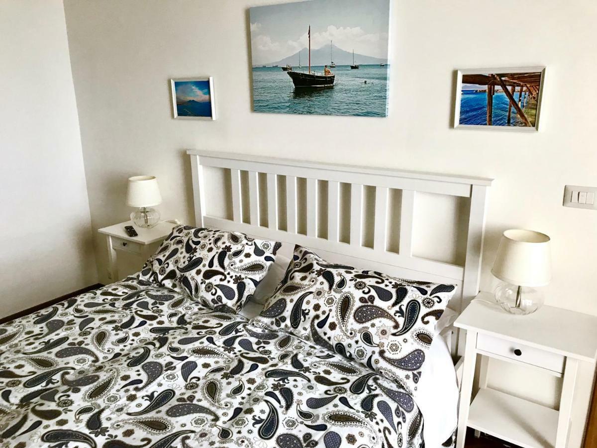 Casa Annamaria Hotel Наполи Екстериор снимка